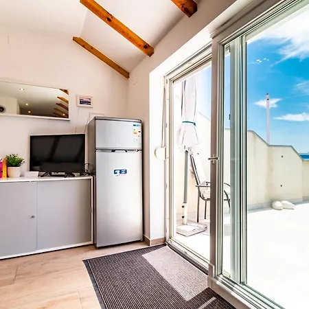 Apartment Lacaleta Split